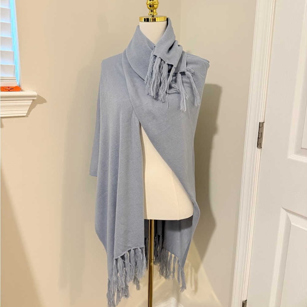 NWOT Merona Soft Pale Blue Knit Shawl - Picture 3 of 9